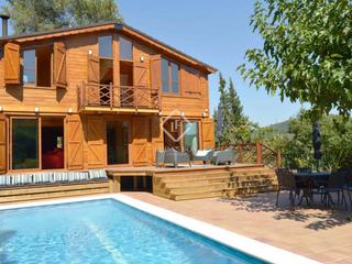 Location Chalet à Les Planes. Casa en excelentes condiciones de 4 dormitorios en alquiler temp Location Chalet à Les Planes. Casa en excelentes condiciones de 4 dormitorios en alquiler temp