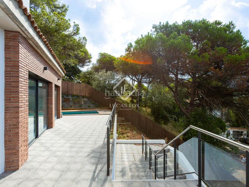 Foto 8a217484-9499-47a3-9b5d-8c44a48e78b1. Chalet avec chauffage parking piscine dans Vallromanes Foto 8a217484-9499-47a3-9b5d-8c44a48e78b1. Chalet avec chauffage parking piscine dans Vallromanes