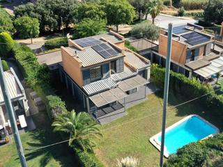 Xalet a El Balís - Can Calella. Cómoda casa de 4 dormitorios ubicada cerca de la playa, en venta Xalet a El Balís - Can Calella. Cómoda casa de 4 dormitorios ubicada cerca de la playa, en venta