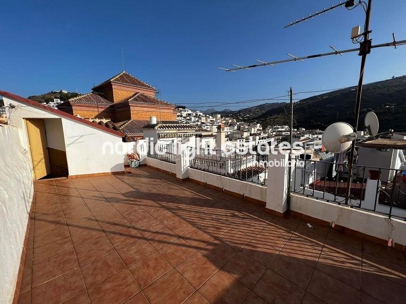 Foto 86a46a81-8654-4ce7-8d08-8a2d959e05a0. Casa en Torrox pueblo Torrox Foto 86a46a81-8654-4ce7-8d08-8a2d959e05a0. Casa en Torrox pueblo Torrox