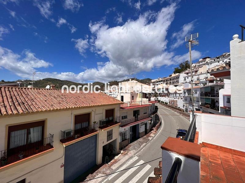 Foto ea975271-af2b-4ef3-abd0-b7cf651e321c. Maison dans Torrox pueblo Torrox Foto ea975271-af2b-4ef3-abd0-b7cf651e321c. Maison dans Torrox pueblo Torrox