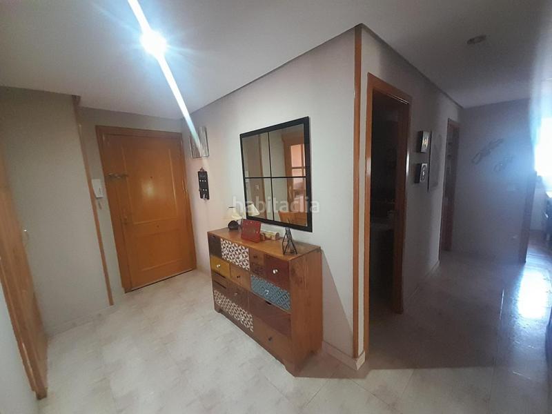Foto 5d164a95-5bbc-492d-9d59-cc93d31d786a. Piso  en urbanización con piscina y garage en Alicante Foto 5d164a95-5bbc-492d-9d59-cc93d31d786a. Piso  en urbanización con piscina y garage en Alicante