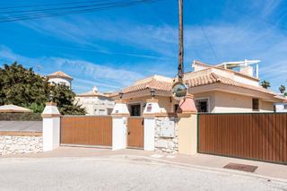 Chalet à Mijas 22. Villa en venta en mijas, 5 dormitorios. Chalet à Mijas 22. Villa en venta en mijas, 5 dormitorios.