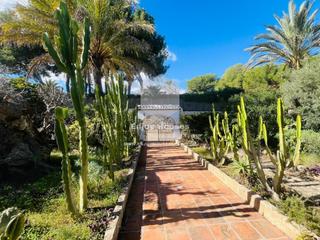 Maison à Partida Comunes-Adsubia. Antigua bodega con potencial de expansión y potencial de inversi Maison à Partida Comunes-Adsubia. Antigua bodega con potencial de expansión y potencial de inversi