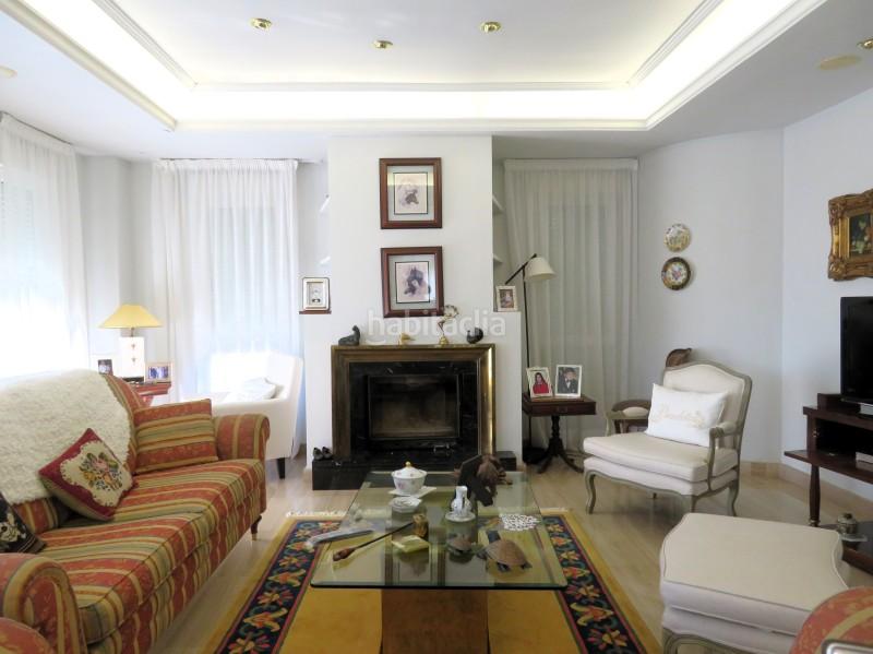 Foto b9288ef0-b7a9-4b38-b764-a5f3362e76e3. Chalet casa unifamiliar en venta en las lomas las lomas león en Valdefresno Foto b9288ef0-b7a9-4b38-b764-a5f3362e76e3. Chalet casa unifamiliar en venta en las lomas las lomas león en Valdefresno