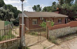 Pis  Ps cedros (urbanizacion java cruz panta) 27, san martin de valde. Vivienda en san martin de valdeiglesias  paseo cedros urbanizaci Pis  Ps cedros (urbanizacion java cruz panta) 27, san martin de valde. Vivienda en san martin de valdeiglesias  paseo cedros urbanizaci