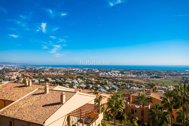 Foto 8a2073d3-9e3a-41e9-a38c-3b8976dac96e. Ático en n/a ¡ático de lujo ! 167 m2 construidos. 48 m2 de terraza.  bienvenido a este impresionante ático, perfectamente ub en Benahavís Foto 8a2073d3-9e3a-41e9-a38c-3b8976dac96e. Ático en n/a ¡ático de lujo ! 167 m2 construidos. 48 m2 de terraza.  bienvenido a este impresionante ático, perfectamente ub en Benahavís