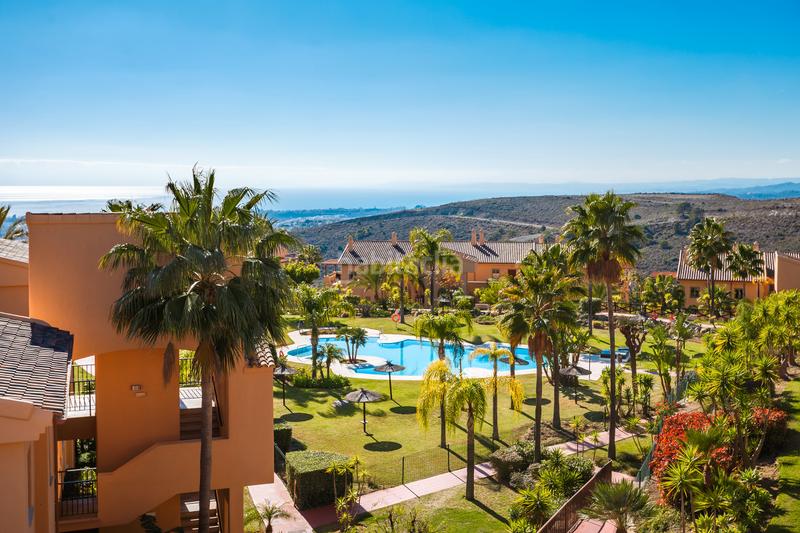 Foto e752b123-116a-4410-82f2-4ec57c359cce. Ático en n/a ¡ático de lujo ! 167 m2 construidos. 48 m2 de terraza.  bienvenido a este impresionante ático, perfectamente ub en Benahavís Foto e752b123-116a-4410-82f2-4ec57c359cce. Ático en n/a ¡ático de lujo ! 167 m2 construidos. 48 m2 de terraza.  bienvenido a este impresionante ático, perfectamente ub en Benahavís