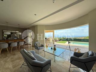 Maison à Alella. Espectaculares vistas al mar y barcelona en can teixidó. Maison à Alella. Espectaculares vistas al mar y barcelona en can teixidó.