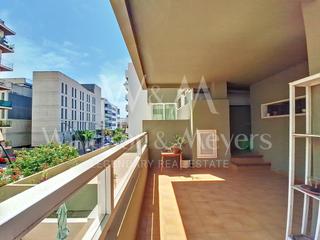 Pis a Avenida espanya 16. Se vende espectacular piso 4 habitaciones con terraza en el cora Pis a Avenida espanya 16. Se vende espectacular piso 4 habitaciones con terraza en el cora