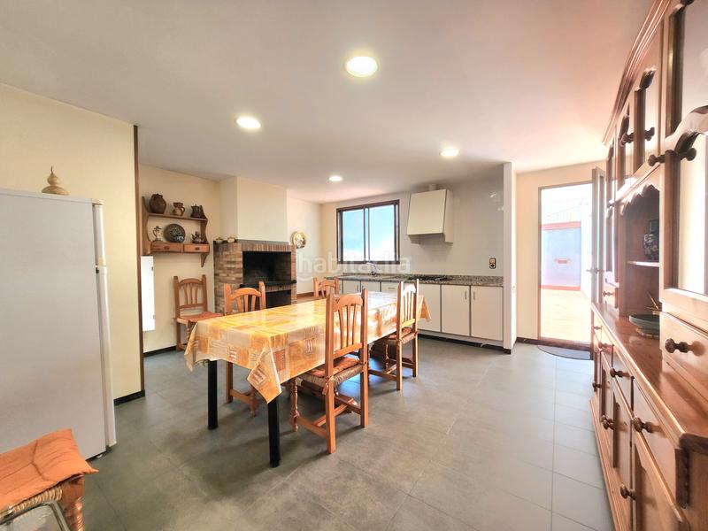 Foto 23aa9ba3-a2c0-4314-b9e9-2f66ce5b636e. Casa a schiera con camino riscaldamento in La Cogullada Terrassa Foto 23aa9ba3-a2c0-4314-b9e9-2f66ce5b636e. Casa a schiera con camino riscaldamento in La Cogullada Terrassa