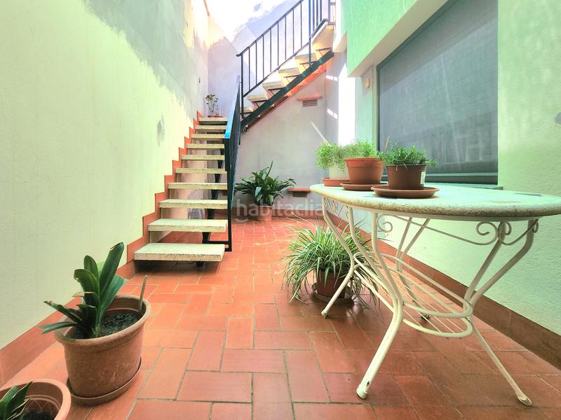 Foto 3dd05070-219b-41b4-8ee7-6be9346cc036. Casa a schiera con camino riscaldamento in La Cogullada Terrassa Foto 3dd05070-219b-41b4-8ee7-6be9346cc036. Casa a schiera con camino riscaldamento in La Cogullada Terrassa