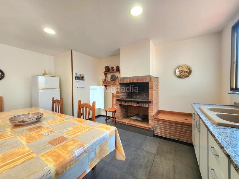 Foto 439093dd-deae-4309-9d32-dddcc3c2d55f. Casa a schiera con camino riscaldamento in La Cogullada Terrassa Foto 439093dd-deae-4309-9d32-dddcc3c2d55f. Casa a schiera con camino riscaldamento in La Cogullada Terrassa