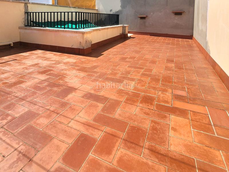 Foto 78b949d7-23b1-44bc-8d83-adee597c0d80. Casa a schiera con camino riscaldamento in La Cogullada Terrassa Foto 78b949d7-23b1-44bc-8d83-adee597c0d80. Casa a schiera con camino riscaldamento in La Cogullada Terrassa