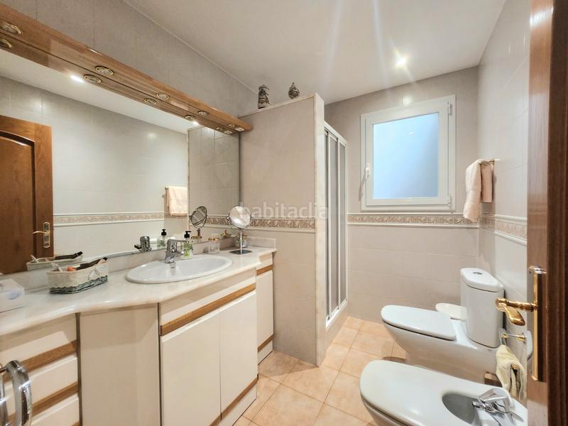 Foto 868c684f-d68b-4491-904e-5972e5ac4623. Casa a schiera con camino riscaldamento in La Cogullada Terrassa Foto 868c684f-d68b-4491-904e-5972e5ac4623. Casa a schiera con camino riscaldamento in La Cogullada Terrassa