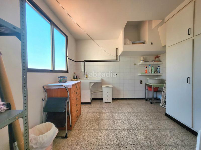 Foto b27c71da-04db-458d-b35a-b5071dea1f9b. Casa a schiera con camino riscaldamento in La Cogullada Terrassa Foto b27c71da-04db-458d-b35a-b5071dea1f9b. Casa a schiera con camino riscaldamento in La Cogullada Terrassa