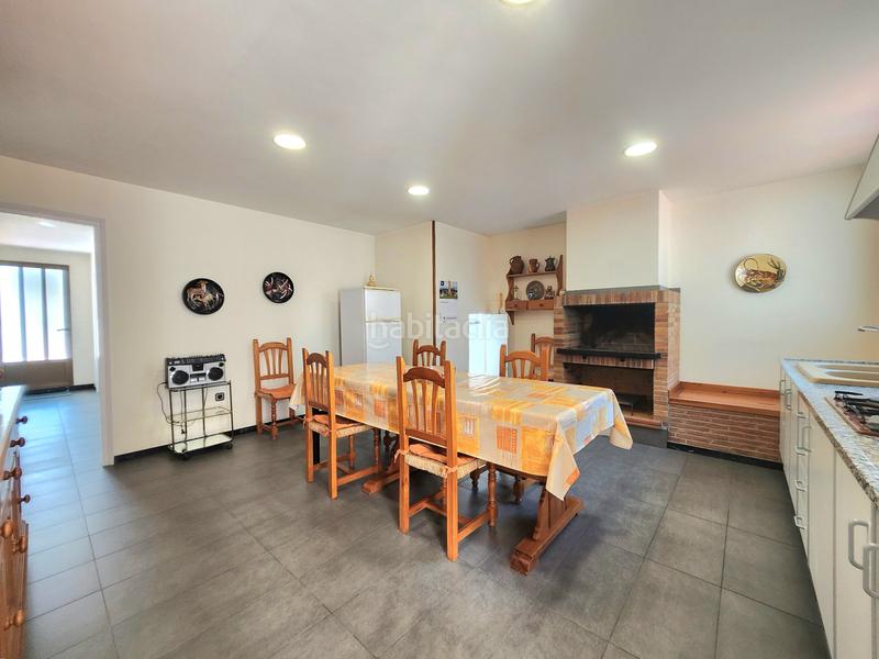 Foto bab56843-c962-489d-9e3d-0803155c1c23. Casa a schiera con camino riscaldamento in La Cogullada Terrassa Foto bab56843-c962-489d-9e3d-0803155c1c23. Casa a schiera con camino riscaldamento in La Cogullada Terrassa