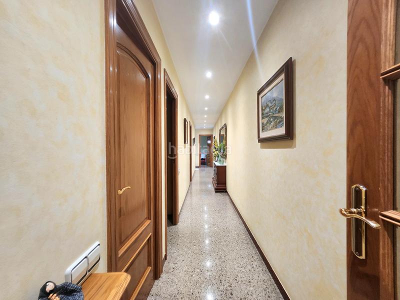 Foto dc0c1189-a95f-4d8f-9ef6-a494b984d065. Casa a schiera con camino riscaldamento in La Cogullada Terrassa Foto dc0c1189-a95f-4d8f-9ef6-a494b984d065. Casa a schiera con camino riscaldamento in La Cogullada Terrassa