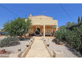 Chalet à Turís. Chalet a la venta en turís, valencia Chalet à Turís. Chalet a la venta en turís, valencia