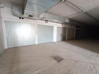 Aparcament cotxe a Cortes de la Frontera. Venta de 10 plazas de garaje Aparcament cotxe a Cortes de la Frontera. Venta de 10 plazas de garaje
