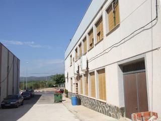 Local Comercial a Cv-15 48. Vendo restaurante asador con habitaciones. Local Comercial a Cv-15 48. Vendo restaurante asador con habitaciones.