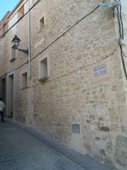 Casa en C/ colomer, s/n. Venc casa de poble per entrar a viure Casa en C/ colomer, s/n. Venc casa de poble per entrar a viure
