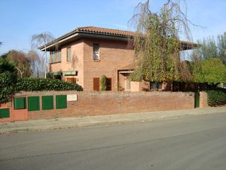 Lloguer Casa en Carrer mas abella, s/n. Chalet unifamiliar especial. Lloguer Casa en Carrer mas abella, s/n. Chalet unifamiliar especial.