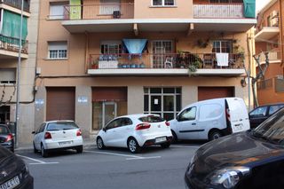 Alquiler Local Comercial en Palau d, sn. Local con posibilidad de vivienda en zona centro Alquiler Local Comercial en Palau d, sn. Local con posibilidad de vivienda en zona centro