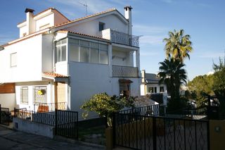 Casa bifamiliare in Calle mestre salvador vidal mico (del), 14. Bonito chalet en venta en albaida Casa bifamiliare in Calle mestre salvador vidal mico (del), 14. Bonito chalet en venta en albaida