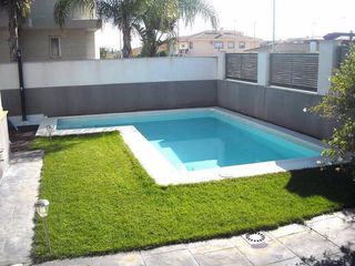 Casa en Calle 30 de mayo, s/n. Chalet independiente en pobla de vallbona 329 m² Casa en Calle 30 de mayo, s/n. Chalet independiente en pobla de vallbona 329 m²