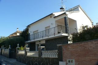 Casa en Puigblanc, 4. Superficie , tranquilidad y carreteras Casa en Puigblanc, 4. Superficie , tranquilidad y carreteras