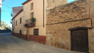 Casa en Aragó, 20. Casa reformada 2020 con corral y finca lindante Casa en Aragó, 20. Casa reformada 2020 con corral y finca lindante