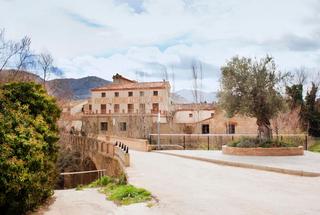 Masia a Plaza señoría 1. Masía en venta en sabiñán Masia a Plaza señoría 1. Masía en venta en sabiñán
