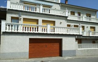 Autres immeubles à Carrer sant boi, 43. Casa de dos plantas - dos viviendas Autres immeubles à Carrer sant boi, 43. Casa de dos plantas - dos viviendas