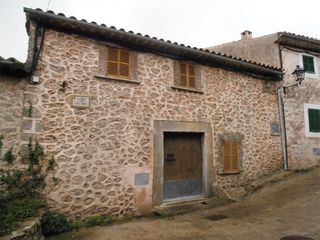 Reihenhaus in Carrer de sant jordi, 11. Bunyola / carrer de sant jordi Reihenhaus in Carrer de sant jordi, 11. Bunyola / carrer de sant jordi