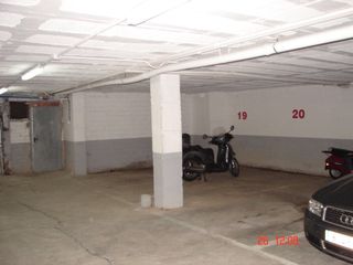 Alquiler Parking coche en Carrer julivia, 3. Parquing coche en carrer julivia Alquiler Parking coche en Carrer julivia, 3. Parquing coche en carrer julivia