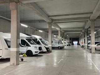 Location Parking voiture à Carrer d'alemanya 51. Alquiler parking grande para furgonetas, campers o autocaravanas Location Parking voiture à Carrer d'alemanya 51. Alquiler parking grande para furgonetas, campers o autocaravanas