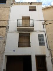 Piso en Carrer calvari, 20. Disponible! precio negociable Piso en Carrer calvari, 20. Disponible! precio negociable