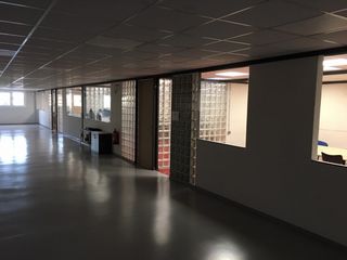 Büro in Riera de targa, 55. Oficina con almacén Büro in Riera de targa, 55. Oficina con almacén