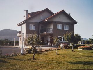 Chalet en Barcena de cirero, s/n. Chalet familiar con terreno Chalet en Barcena de cirero, s/n. Chalet familiar con terreno