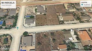 Alquiler Terreno residencial en Carrer noguer, sn. Parcela edificable vallada en venta o permuta Alquiler Terreno residencial en Carrer noguer, sn. Parcela edificable vallada en venta o permuta