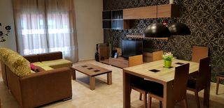 Lloguer Casa adossada en Cami reial,. Adosado a estrenar amueblado luminoso de 320m² Lloguer Casa adossada en Cami reial,. Adosado a estrenar amueblado luminoso de 320m²