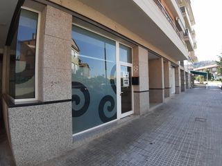 Rent Office space in Carrer pere ii de berga, 45. Local comercial totalment equipat Rent Office space in Carrer pere ii de berga, 45. Local comercial totalment equipat