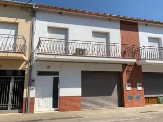 Casa en Carrer emporda, 66. Casa adosada en vilobi d´onyar Casa en Carrer emporda, 66. Casa adosada en vilobi d´onyar
