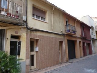 Haus in Carrer pintor fortuny, 15. Casa en el centro del pueblo Haus in Carrer pintor fortuny, 15. Casa en el centro del pueblo