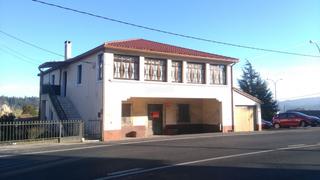 Lloguer Local Comercial a Lois 27. Se alquila local comercial Lloguer Local Comercial a Lois 27. Se alquila local comercial