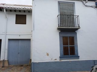 Casa adossada en Calle don basilio edo, 8. Jérica / calle don basilio edo Casa adossada en Calle don basilio edo, 8. Jérica / calle don basilio edo