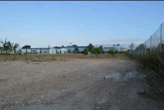 Rent Residential Plot in Calle clariano, sn. Solar Rent Residential Plot in Calle clariano, sn. Solar