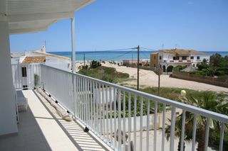 Piso en Avenida gaviotas, 275. Apartamento vistas al mar en parque natural Piso en Avenida gaviotas, 275. Apartamento vistas al mar en parque natural