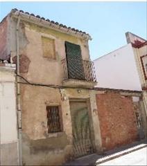 Casa en Carrer de cervantes 70. Casa con patio Casa en Carrer de cervantes 70. Casa con patio
